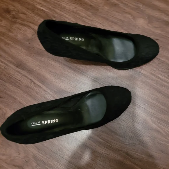 Heels - Picture 7 of 7